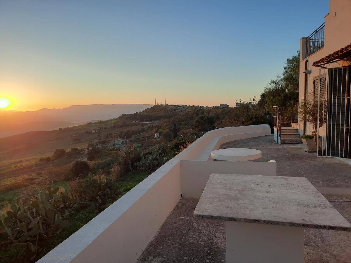 Belvedere Santa Margherita di Belice Bagian luar foto