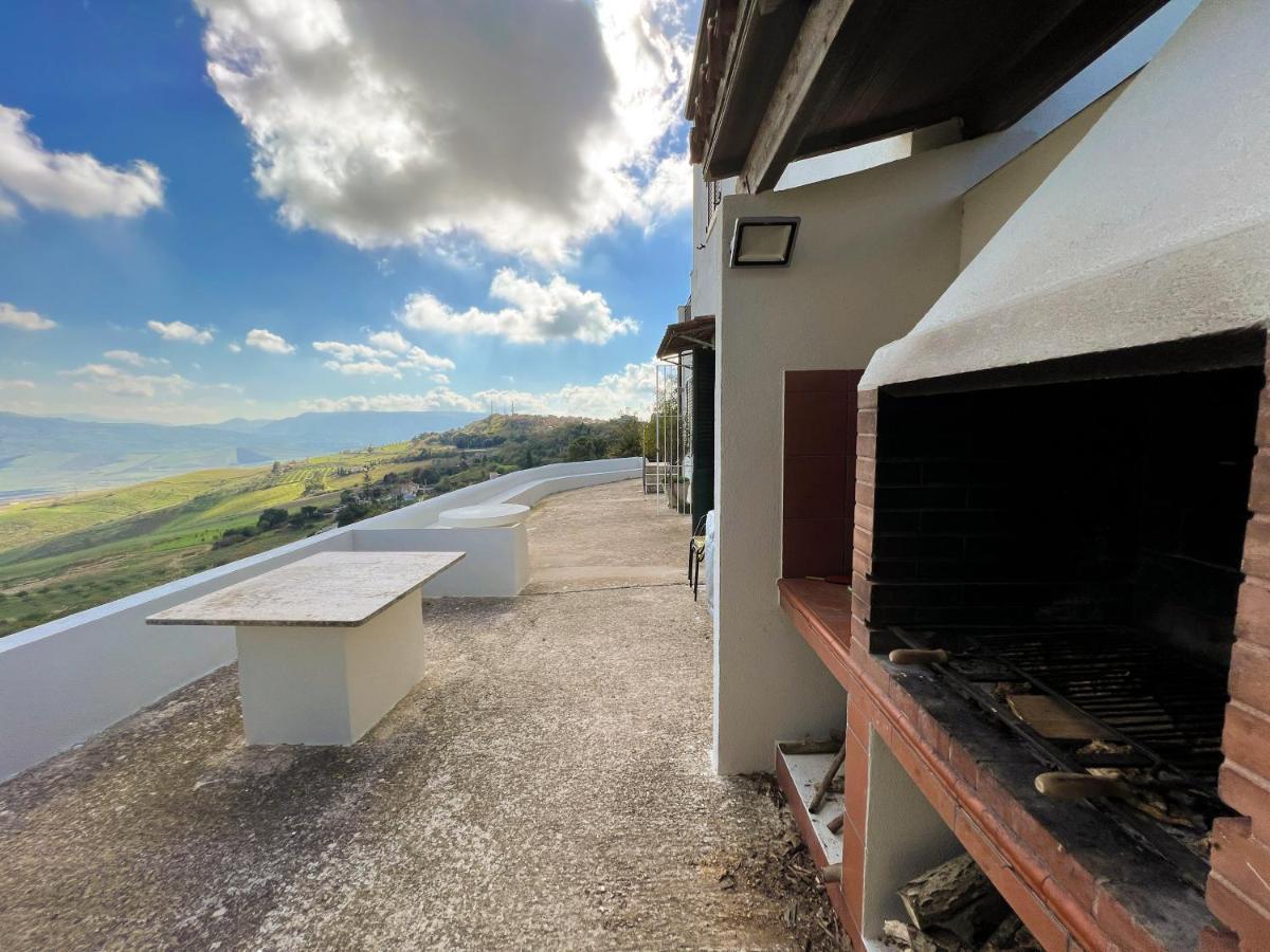 Belvedere Santa Margherita di Belice Bagian luar foto