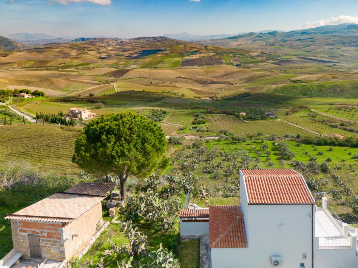 Belvedere Santa Margherita di Belice Bagian luar foto